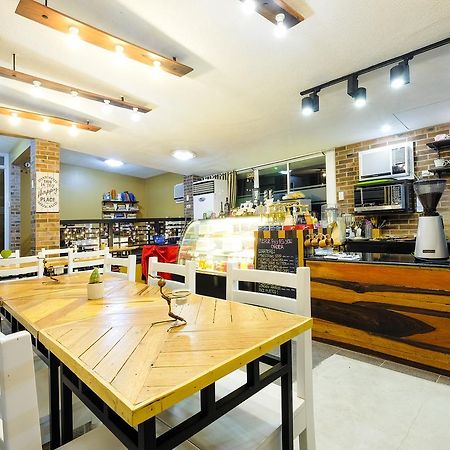 Japi Hotel - Annex Cauayan Esterno foto