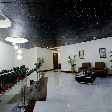 Japi Hotel - Annex Cauayan Esterno foto